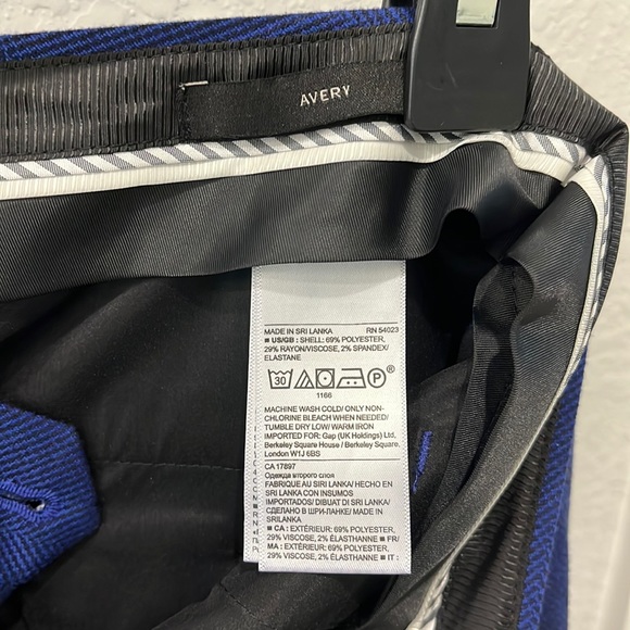 Banana Republic Avery Wool Ankle Pant Size 2P - Picture 4 of 6